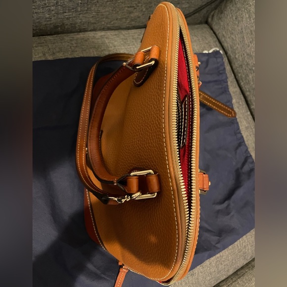 Dooney & Burke brown satchel bag - Picture 3 of 3